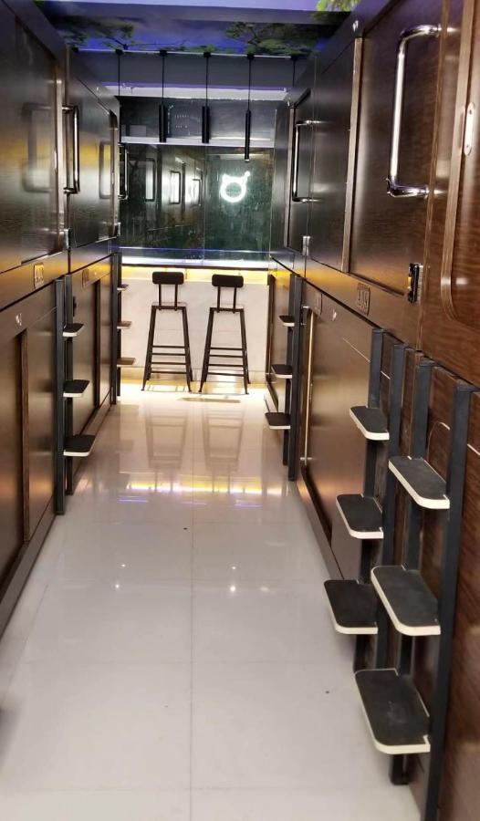 Sleep cubee capsule hotel Hongkong Buitenkant foto