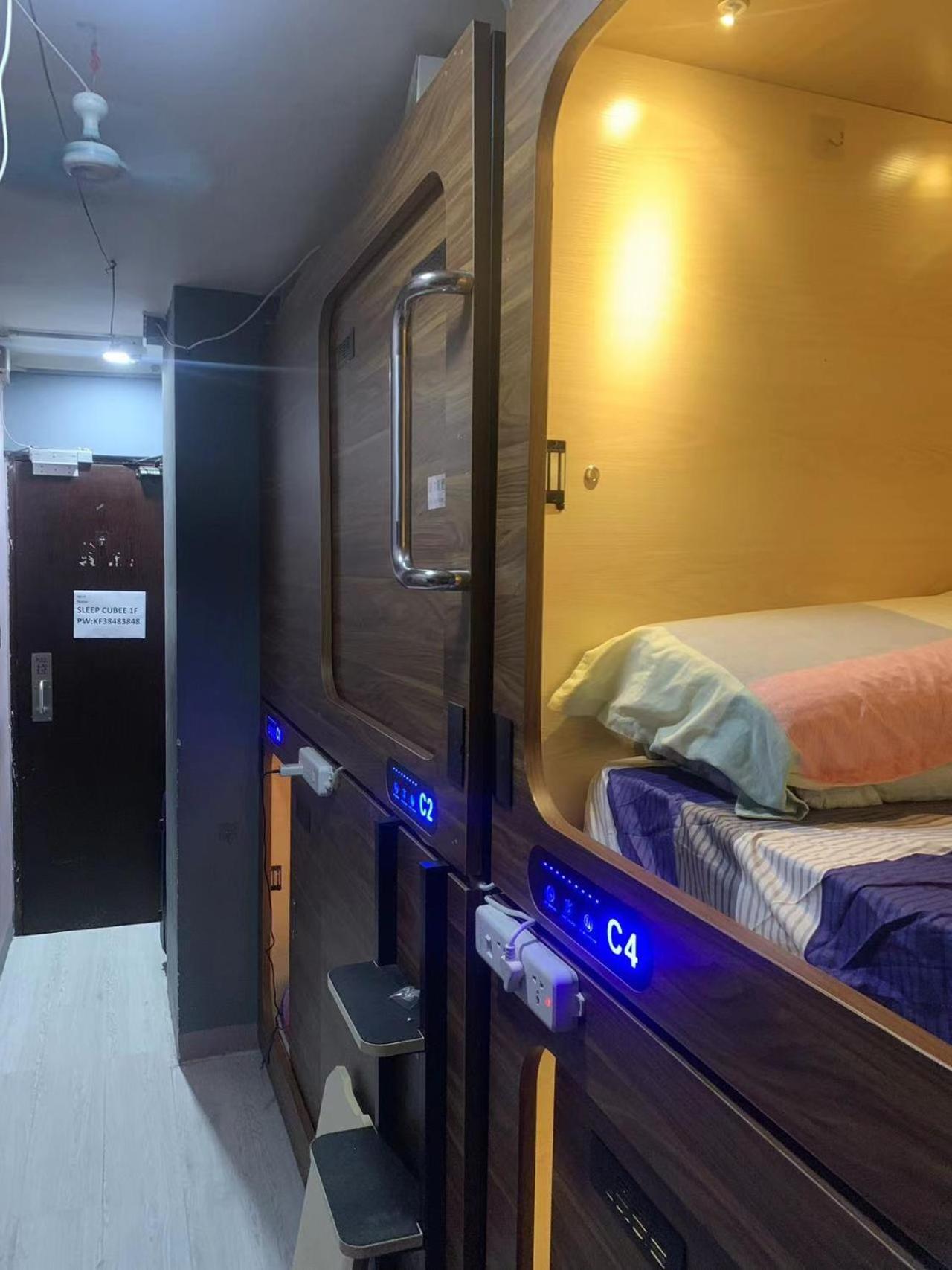 Sleep cubee capsule hotel Hongkong Buitenkant foto