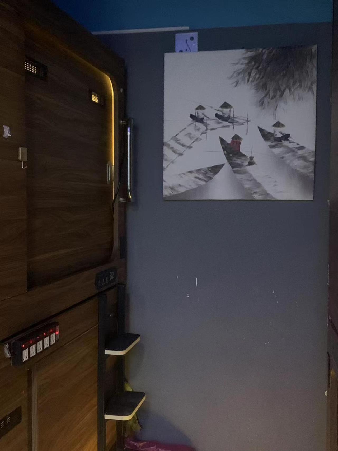 Sleep cubee capsule hotel Hongkong Buitenkant foto